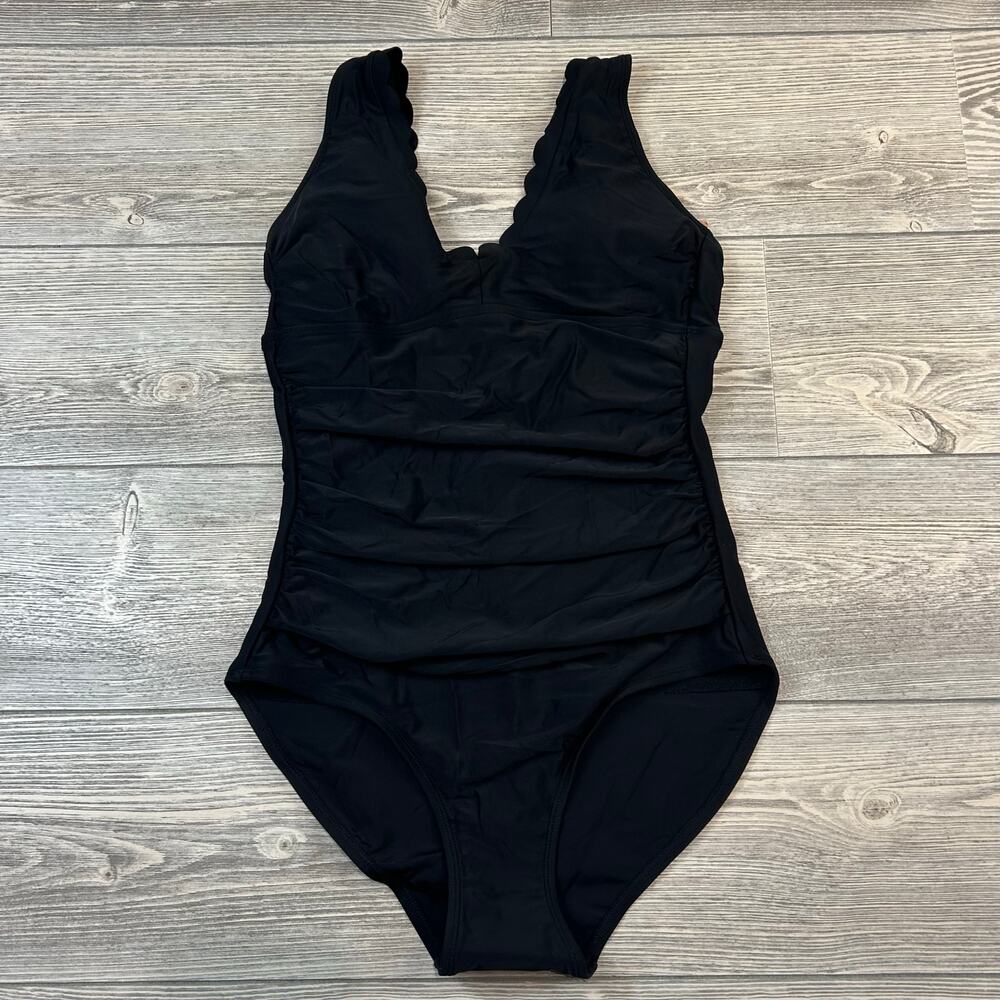Shade & Shore Black Scallop Top One-Piece Size Medium - NWT - Picture 4 of 6